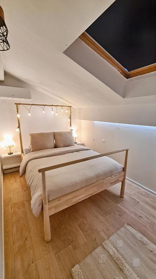 Apartament Sous Les Toits D'Awinion Zewnętrze zdjęcie